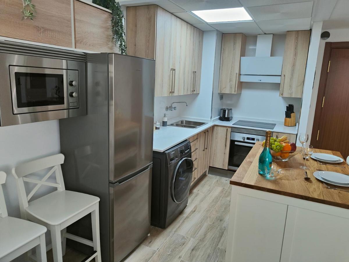 City Central Apartment With Large Patio By Namaste Elite Torremolinos Ngoại thất bức ảnh